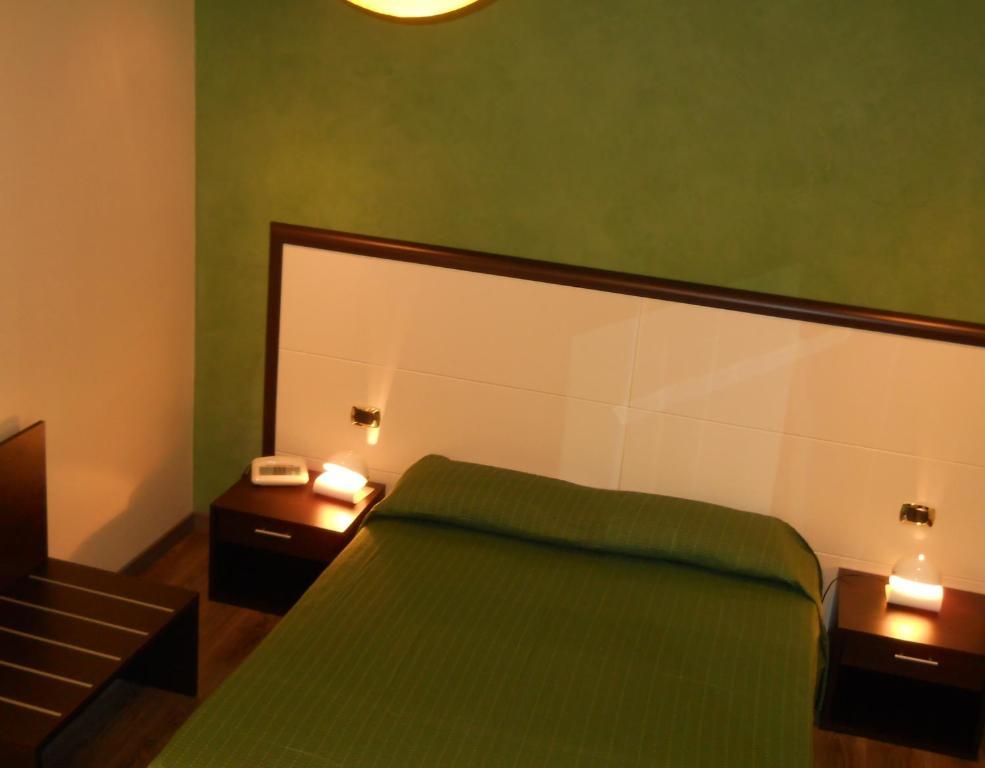 La Bastia Hotel & Resort سوريانو نيل تشيمينو الغرفة الصورة